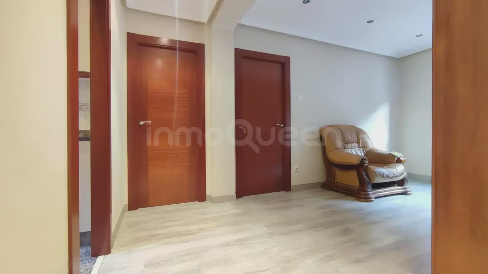 3 bedroom Flat for sale in Mieres - € 75,000 (Ref: 9727008)