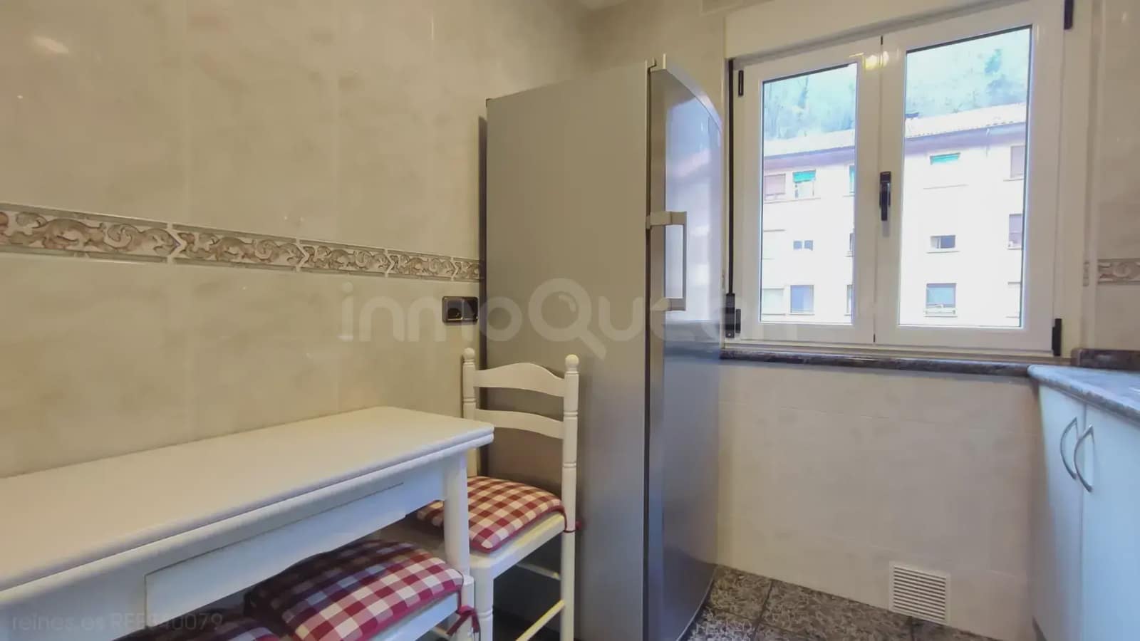 3 bedroom Flat for sale in Mieres - € 75,000 (Ref: 9727008)