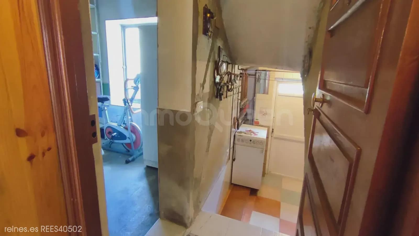 4 bedroom Terraced Villa for sale in Morcin with garage - € 119,900 (Ref: 9727011)