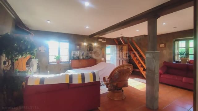 3 bedroom Semi-detached Villa for sale in Candamo - € 219,000 (Ref: 9730535)