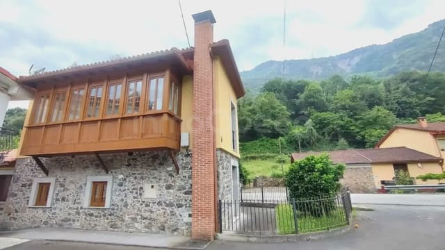 4 bedroom Finca/Country House for sale in Santo Adriano with garage - € 280,000 (Ref: 9730538)