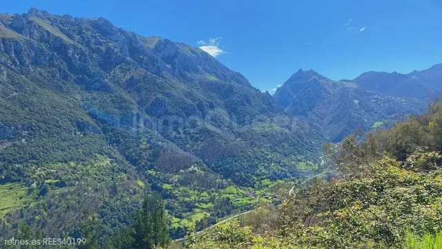 4 sypialnia Finka/Dom wiejski na sprzedaż w Santo Adriano z garażem - 280 000 € (Ref: 9730538)