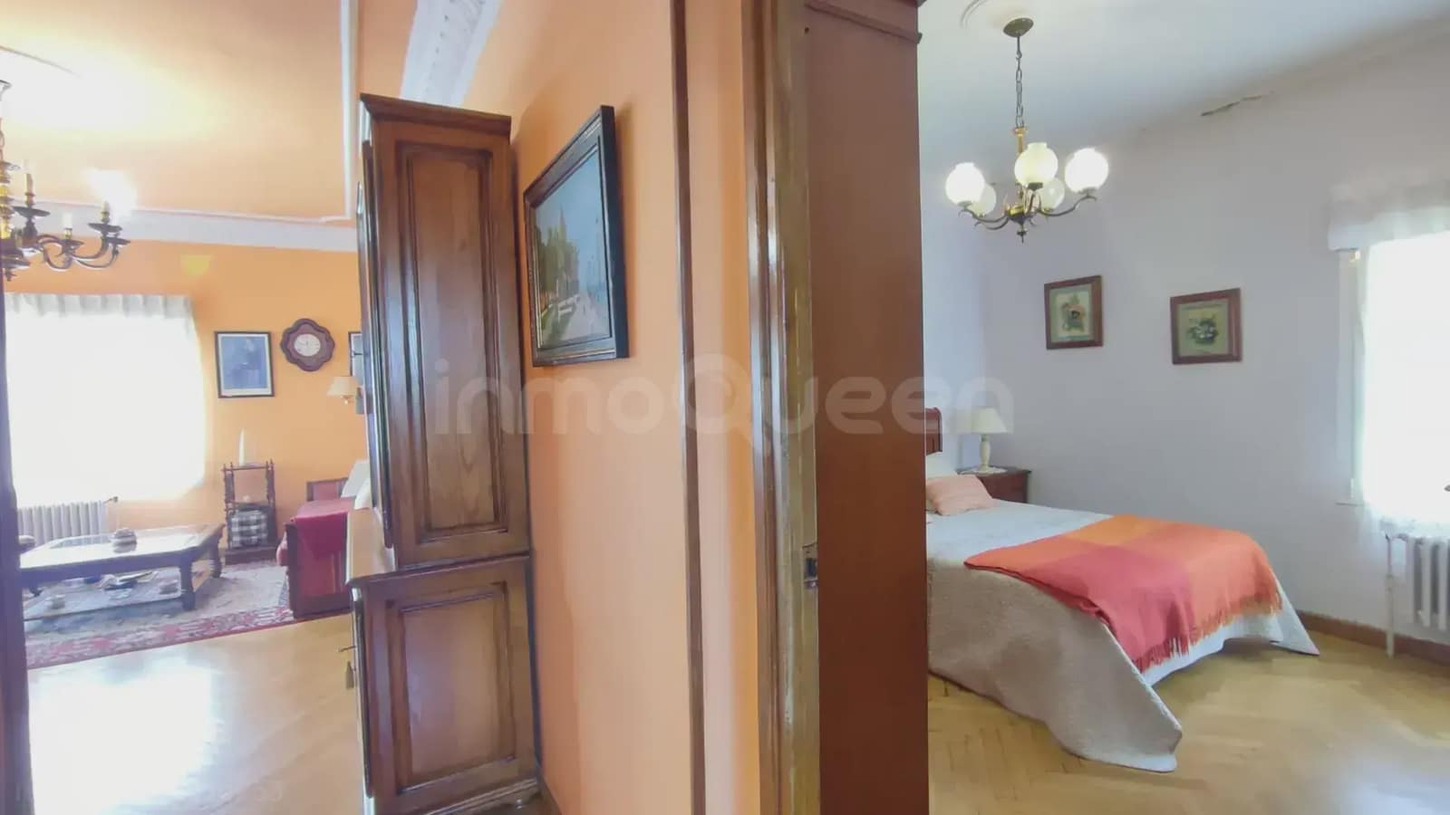 5 bedroom Finca/Country House for sale in Grado with garage - € 300,000 (Ref: 9730539)