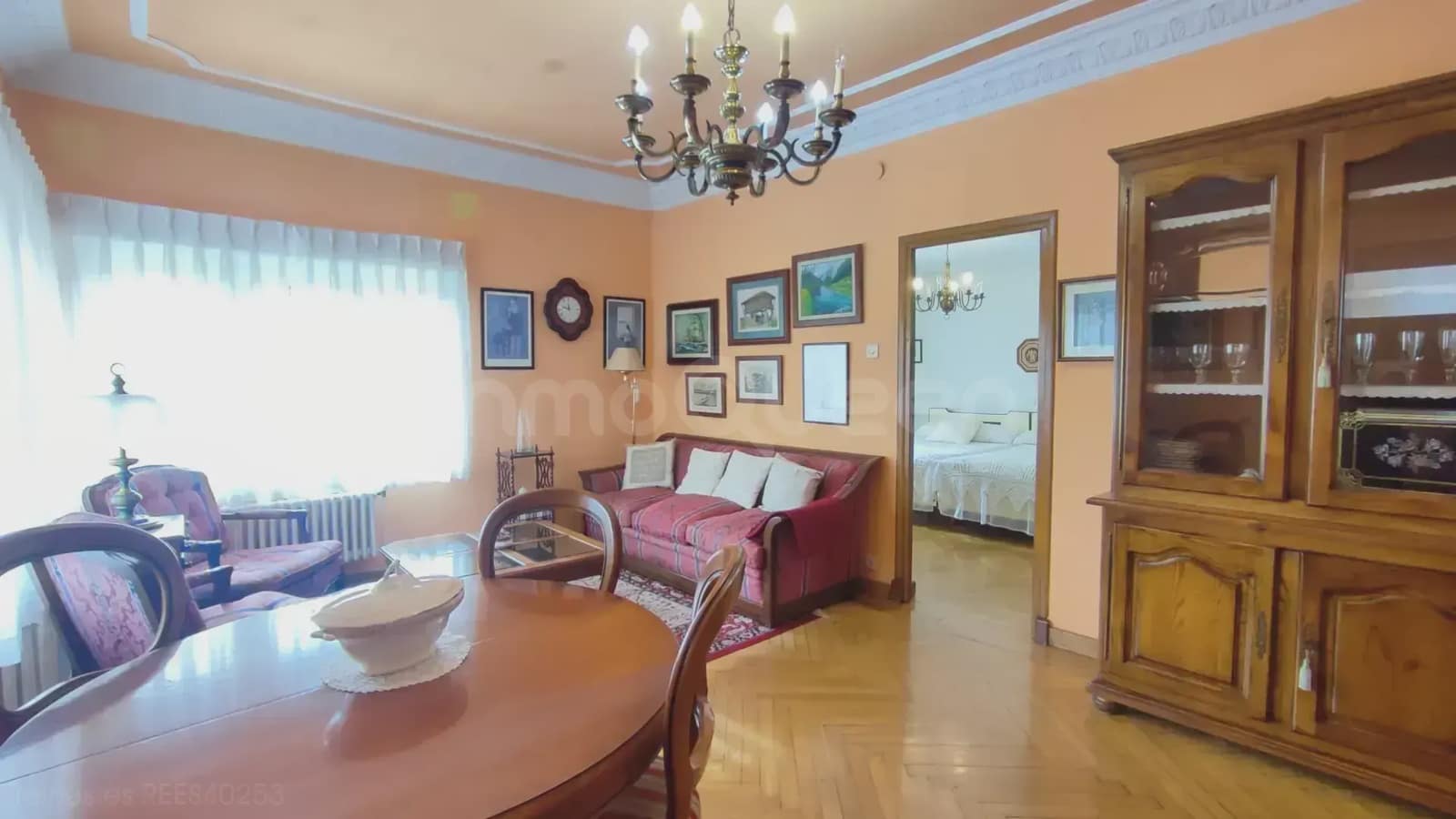 5 bedroom Finca/Country House for sale in Grado with garage - € 300,000 (Ref: 9730539)