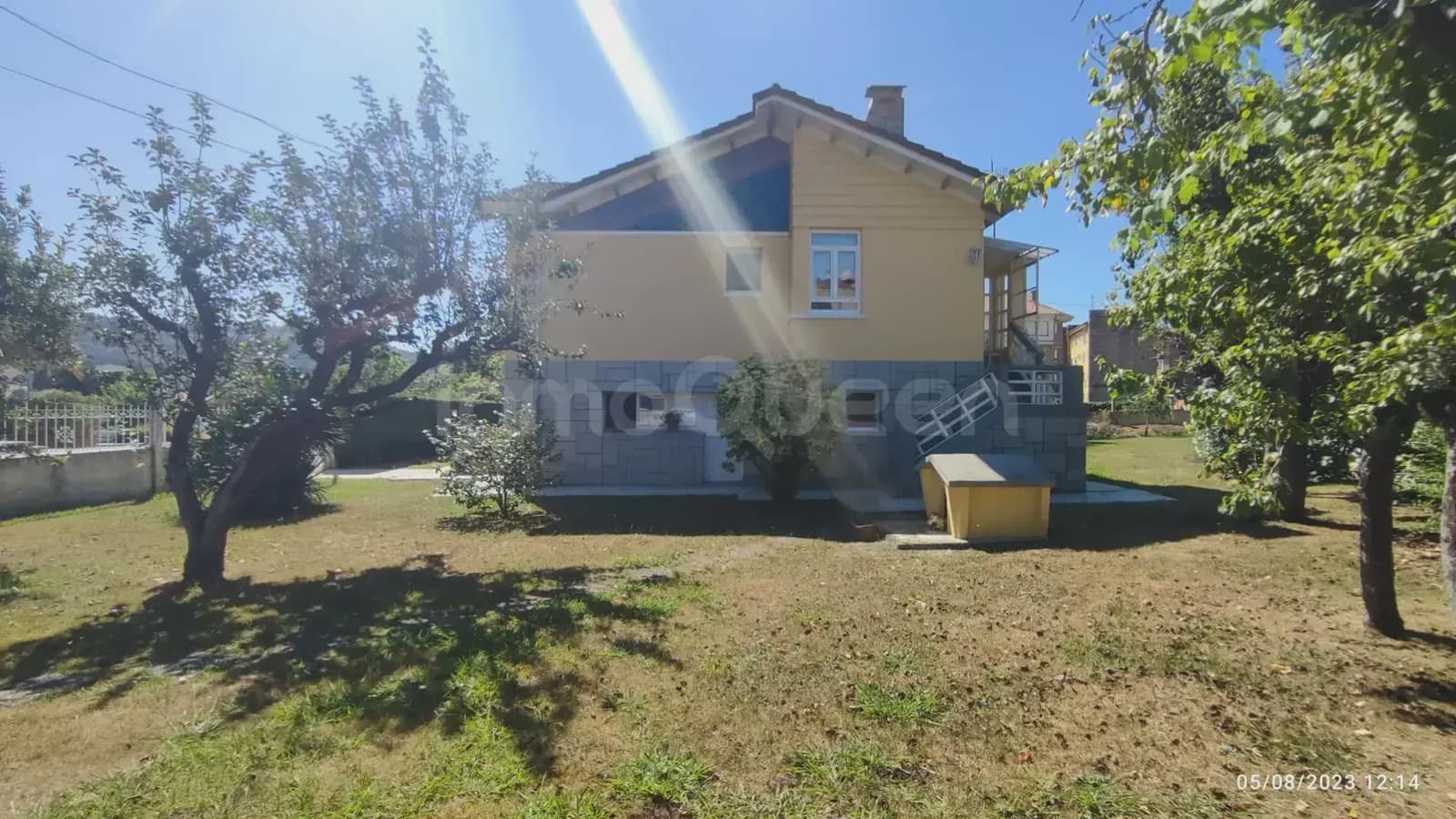 5 bedroom Finca/Country House for sale in Grado with garage - € 300,000 (Ref: 9730539)