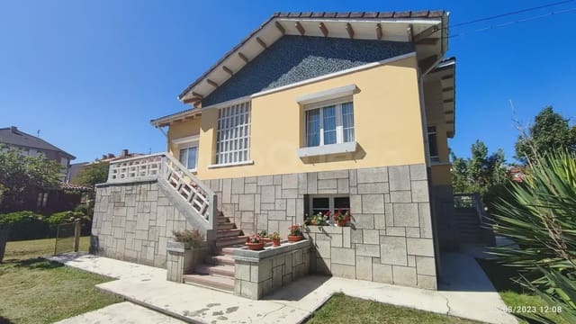 5 bedroom Finca/Country House for sale in Grado with garage - € 300,000 (Ref: 9730539)