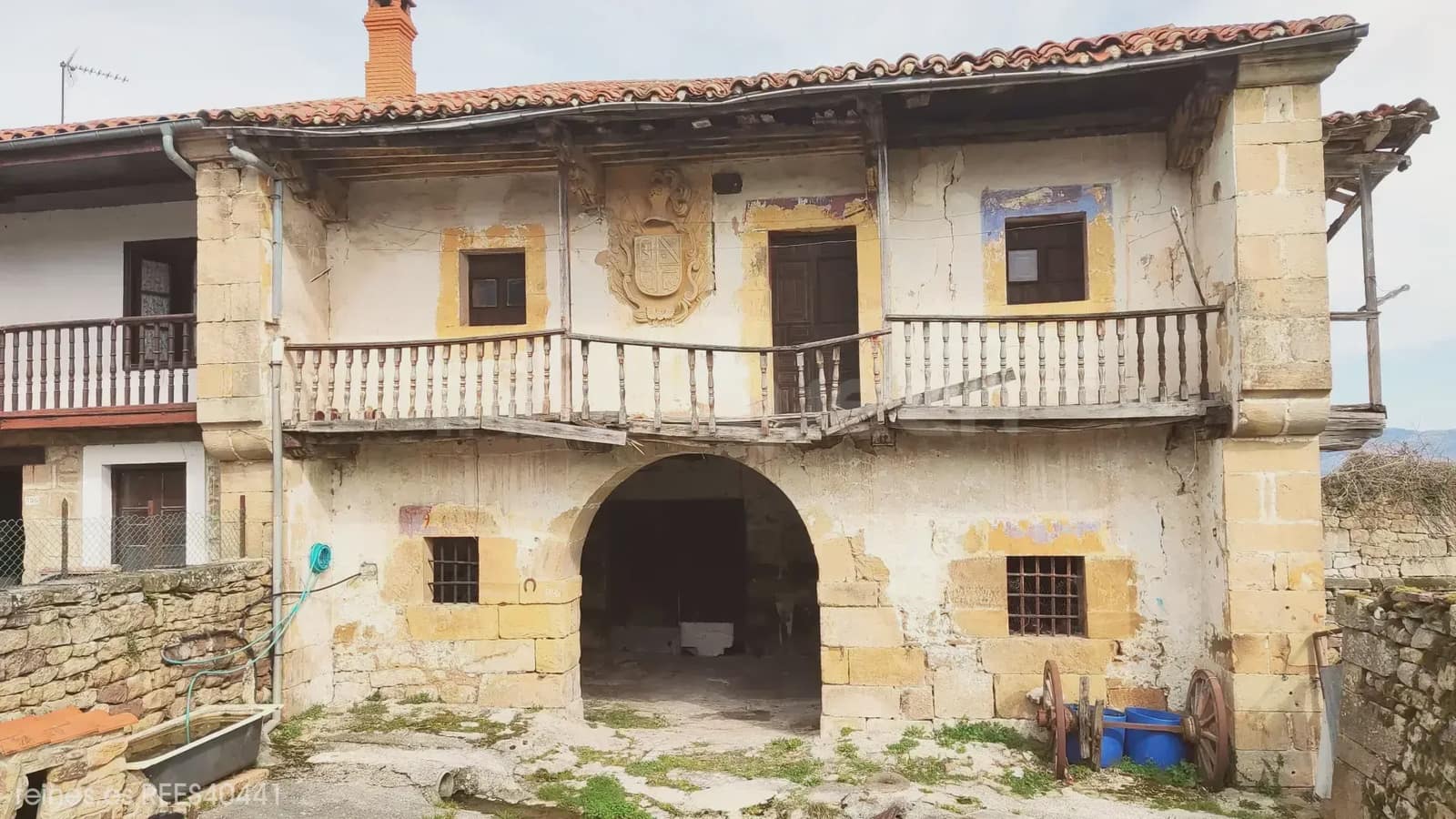 5 bedroom Finca/Country House for sale in Cieza - € 95,000 (Ref: 9730542)