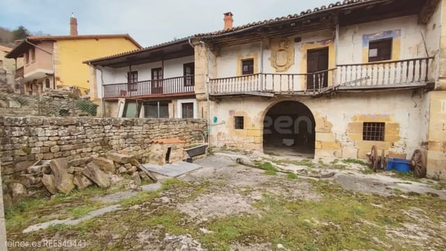 5 bedroom Finca/Country House for sale in Cieza - € 95,000 (Ref: 9730542)