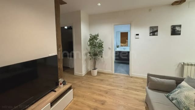 3 bedroom Flat for sale in Universidad, Madrid city - € 1,395,000 (Ref: 9730544)