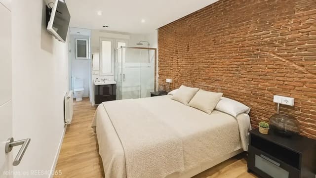 3 bedroom Flat for sale in Universidad, Madrid city - € 1,395,000 (Ref: 9730544)