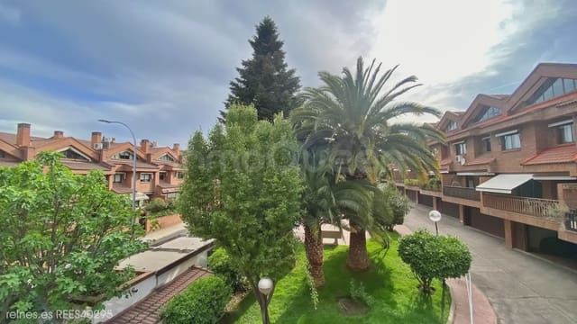 4 Zimmer Apartment zu verkaufen in Corralejos, Madrid Stadt - 1.590.000 € (Ref: 9730545)