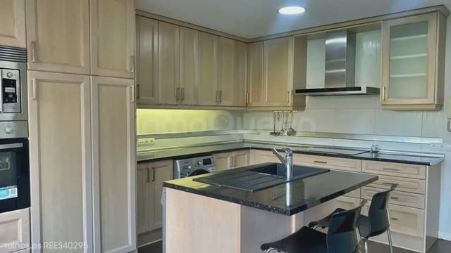 4 sovrum Villa till salu i Corralejos, Madrid stad - 1 475 000 € (Ref: 9730545)
