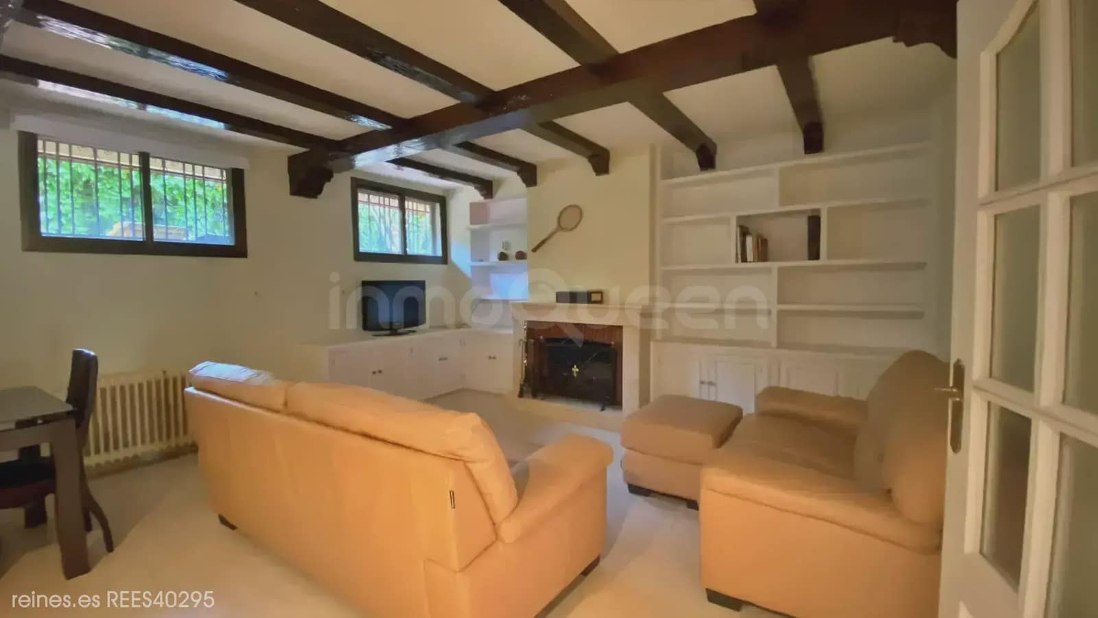 4 bedroom Villa for sale in Madrid city with pool garage - € 1,475,000 (Ref: 9730545)