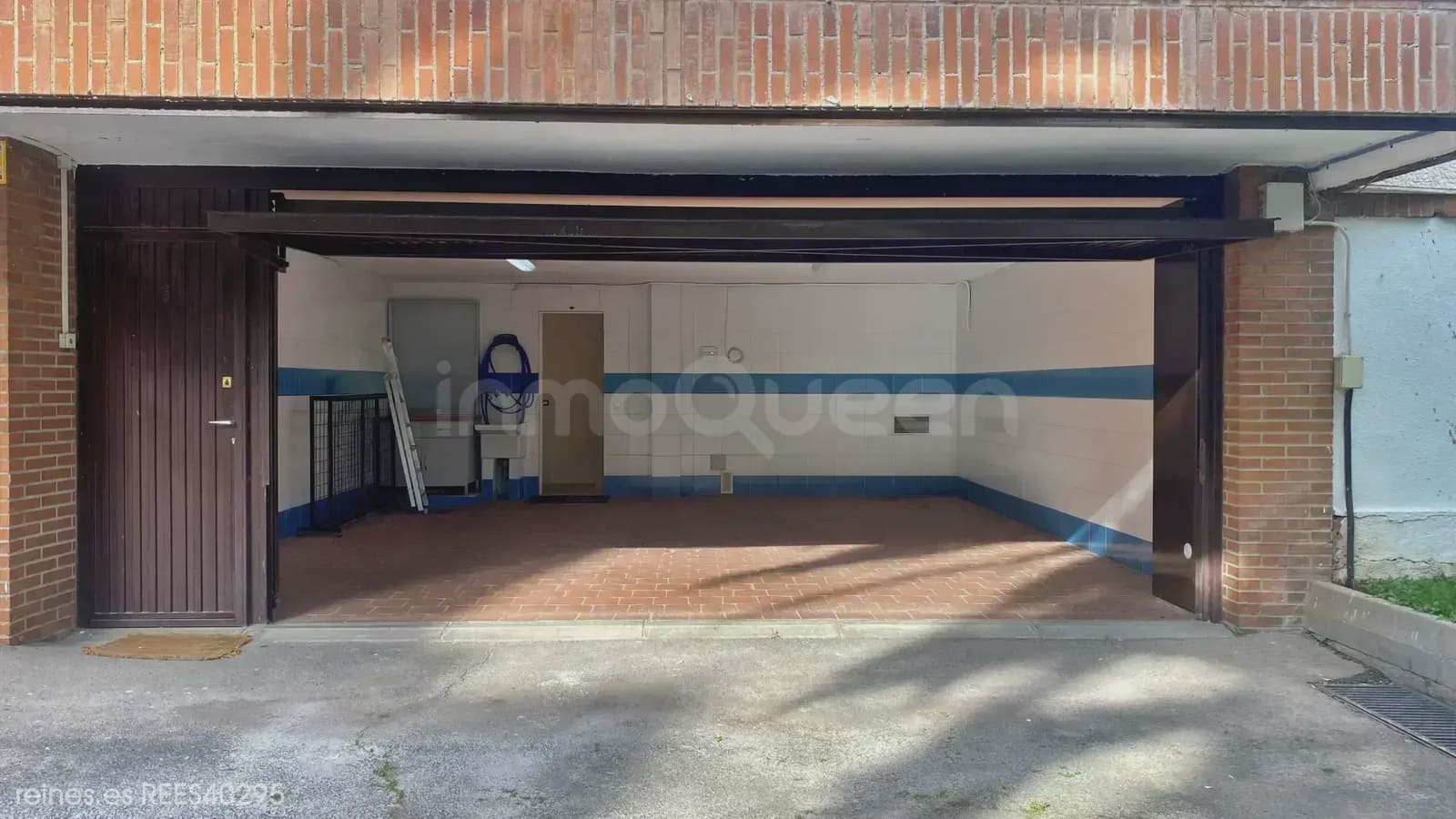 4 bedroom Villa for sale in Madrid city with pool garage - € 1,475,000 (Ref: 9730545)