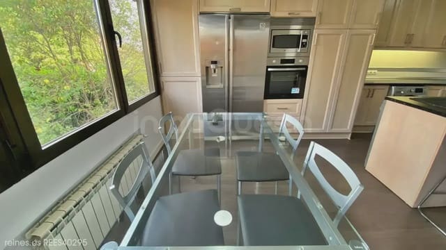 4 sovrum Villa till salu i Corralejos, Madrid stad - 1 475 000 € (Ref: 9730545)
