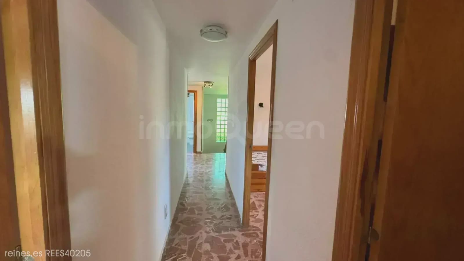 3 bedroom Apartment for sale in Zuera with garage - € 330,000 (Ref: 9730547)