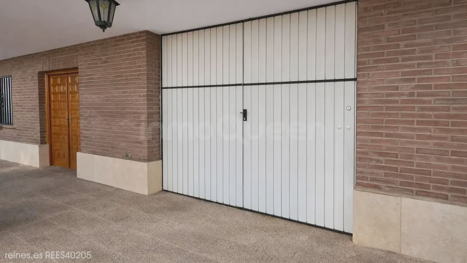 3 bedroom Apartment for sale in Zuera with garage - € 330,000 (Ref: 9730547)