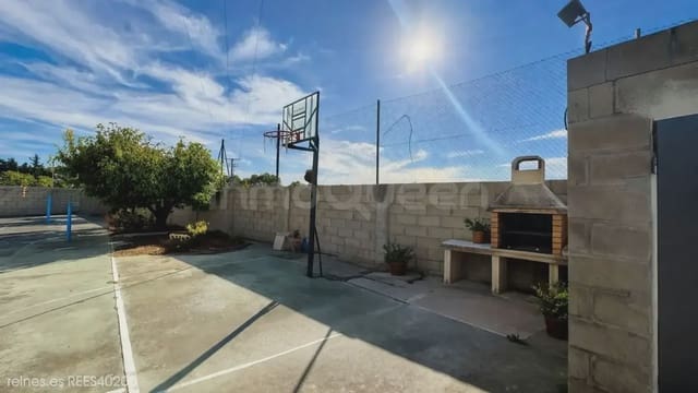 3 bedroom Apartment for sale in Zuera with garage - € 330,000 (Ref: 9730547)