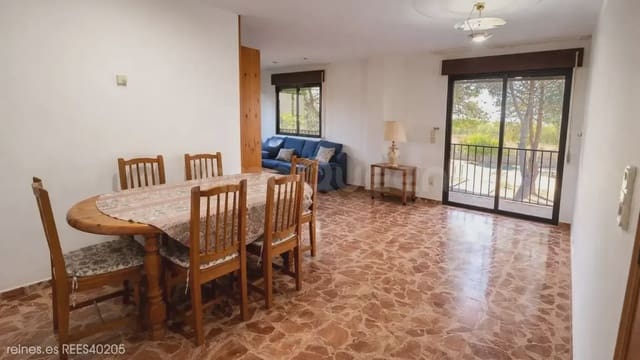 3 bedroom Apartment for sale in Zuera with garage - € 330,000 (Ref: 9730547)