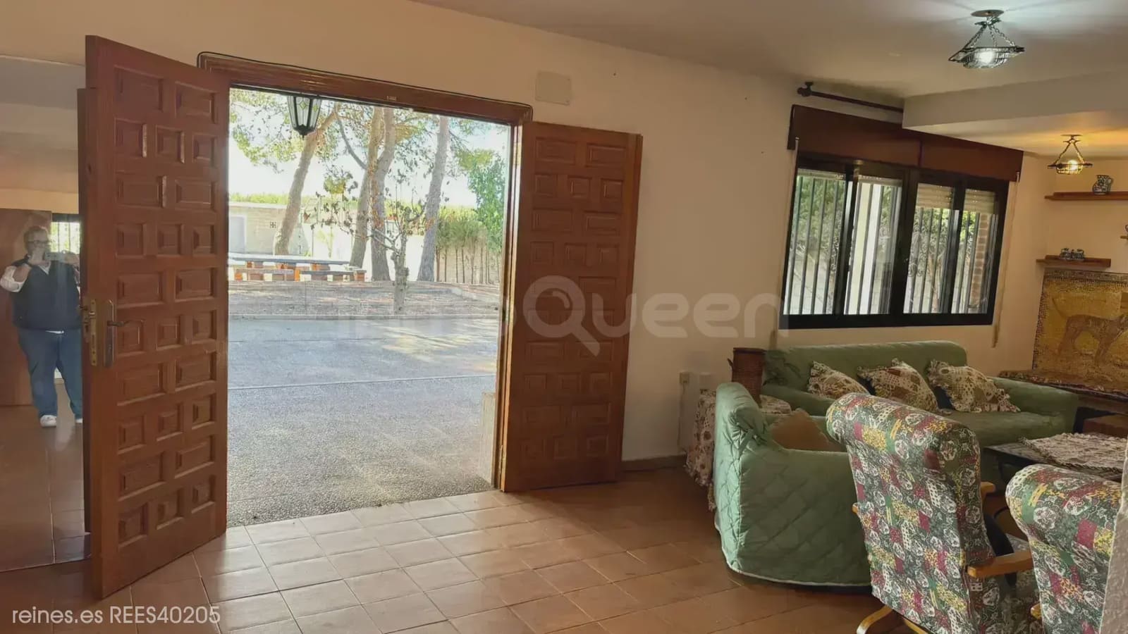 3 bedroom Apartment for sale in Zuera with garage - € 330,000 (Ref: 9730547)