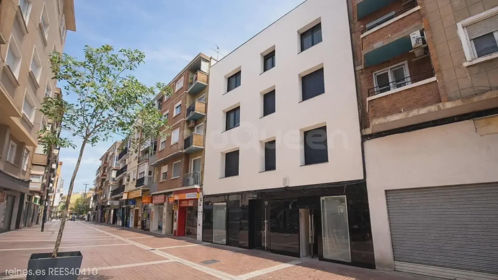 2 bedroom Flat for sale in Zaragoza city - € 228,000 (Ref: 9736172)