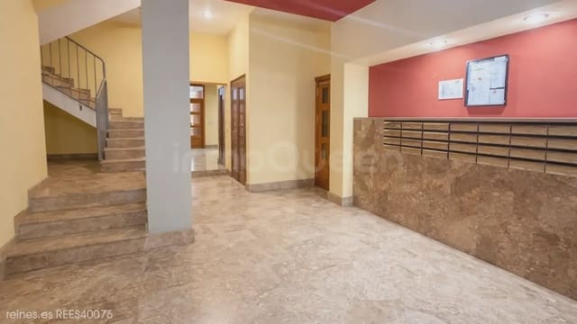 3 camera da letto Appartamento in vendita in Saragozza città con garage - 270.000 € (Rif: 9736176)