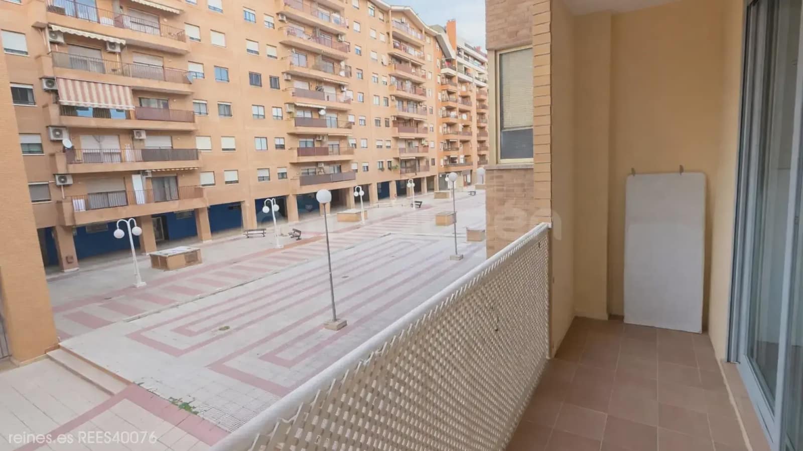 3 camera da letto Appartamento in vendita in Saragozza citta con garage - 270.000 € (Rif: 9736176)