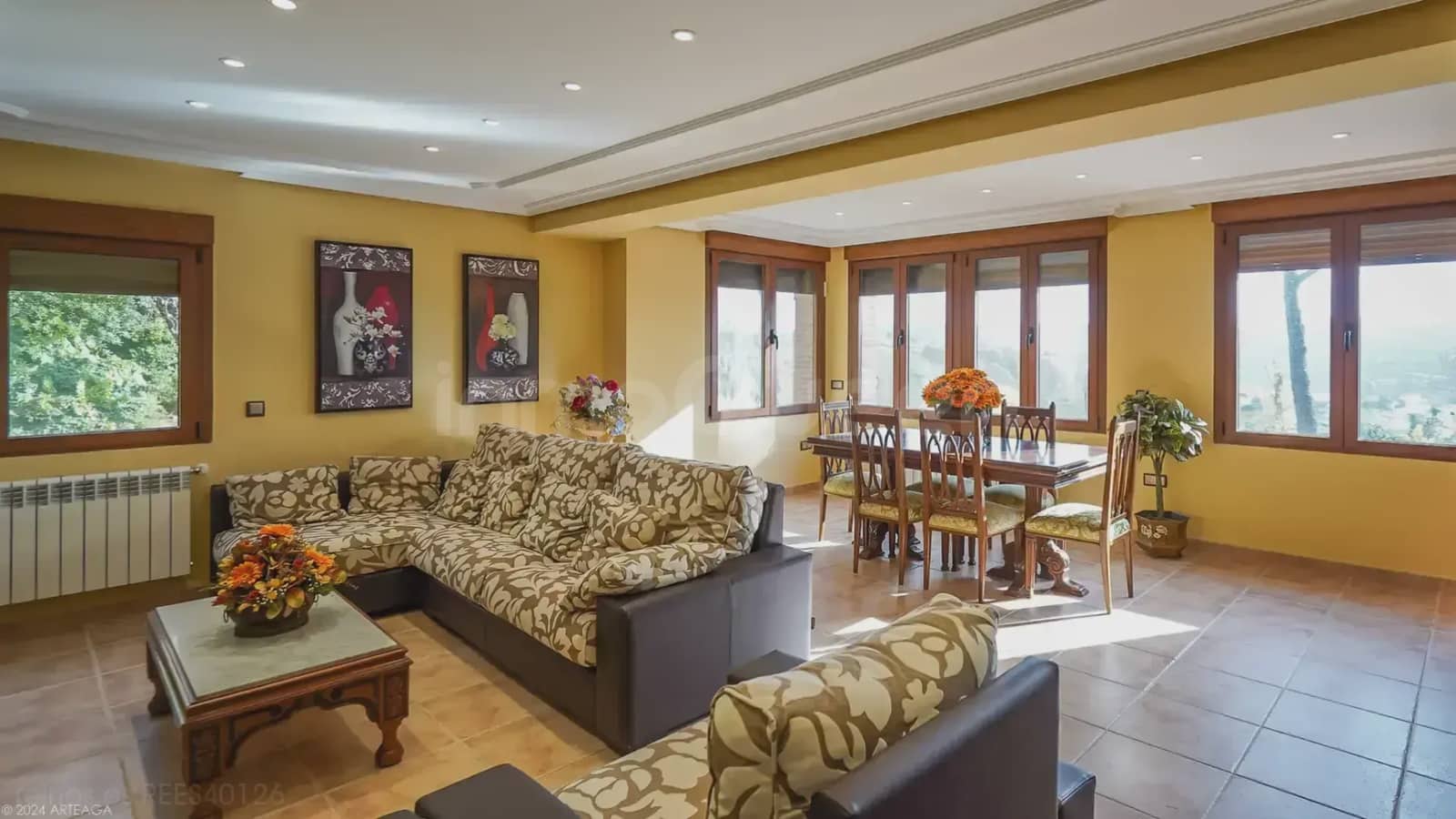 5 bedroom Apartment for sale in Orusco de Tajuna with garage - € 550,000 (Ref: 9748413)