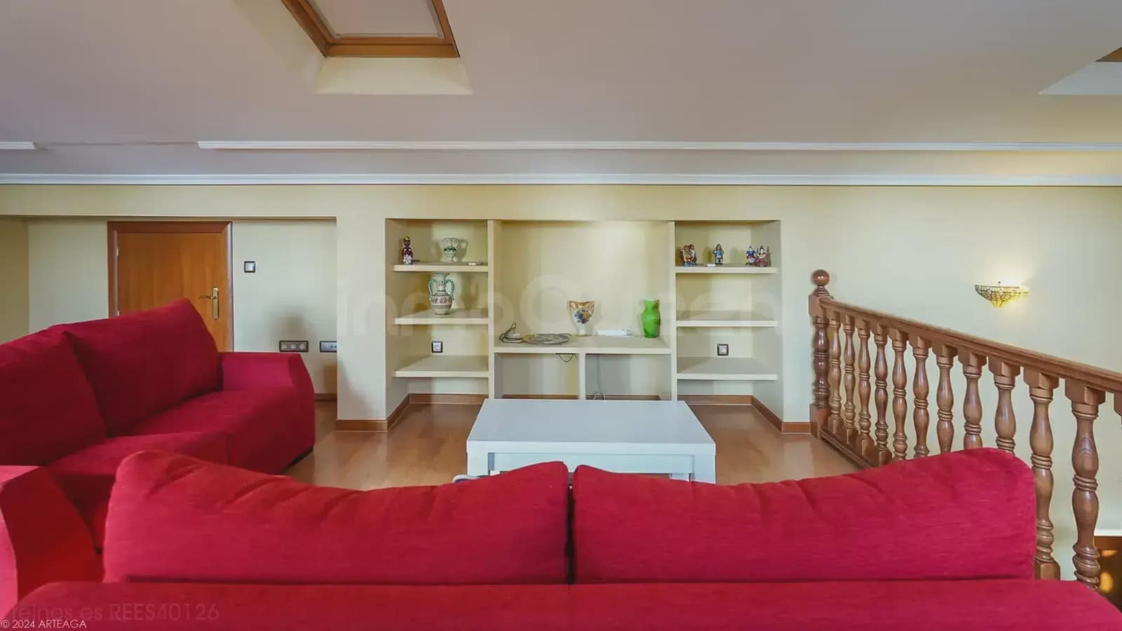 5 bedroom Apartment for sale in Orusco de Tajuna with garage - € 550,000 (Ref: 9748413)