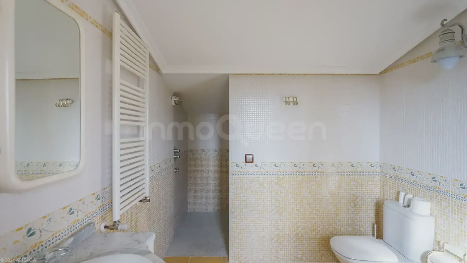 5 bedroom Apartment for sale in Orusco de Tajuna with garage - € 550,000 (Ref: 9748413)