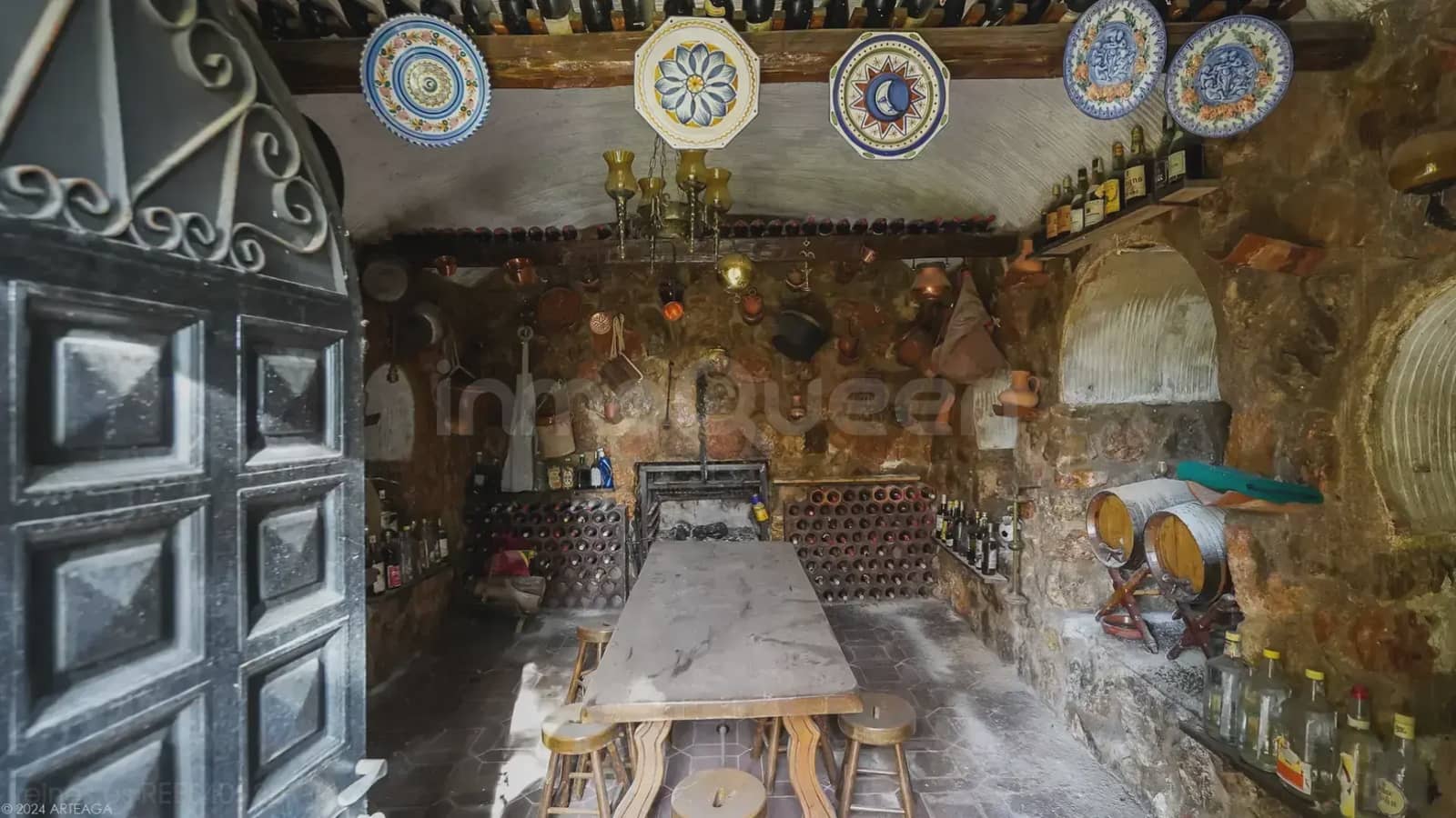 5 bedroom Apartment for sale in Orusco de Tajuna with garage - € 550,000 (Ref: 9748413)