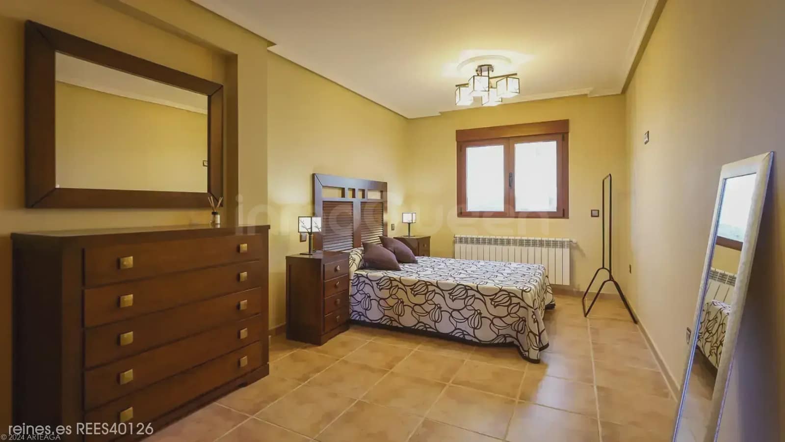 6 bedroom Apartment for sale in Orusco de Tajuna with garage - € 550,000 (Ref: 9748413)