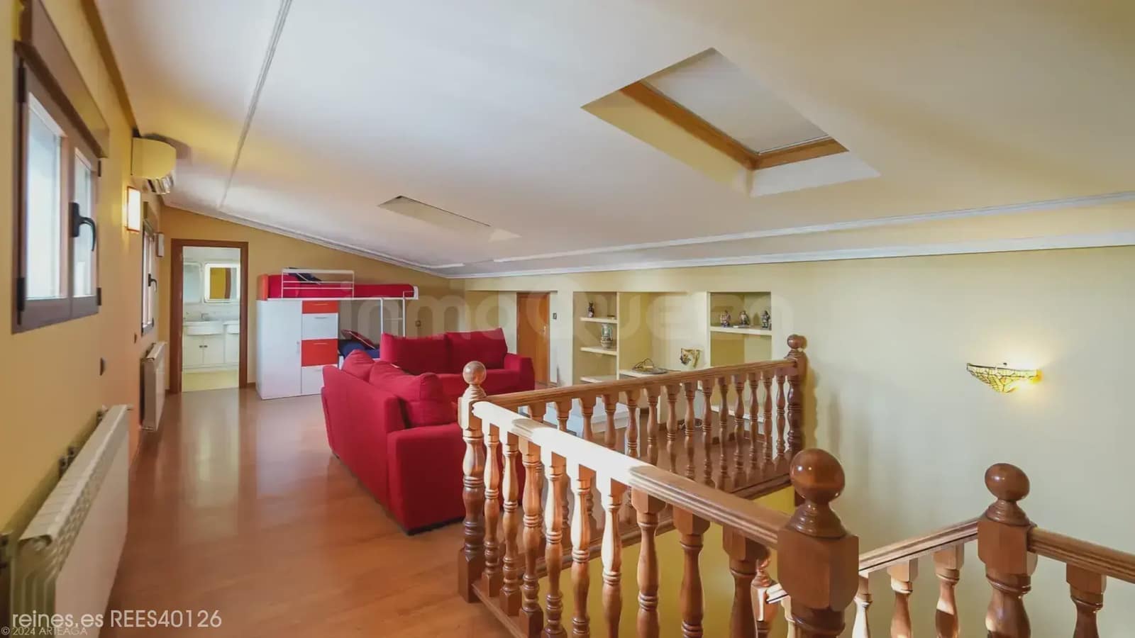 6 bedroom Apartment for sale in Orusco de Tajuna with garage - € 550,000 (Ref: 9748413)