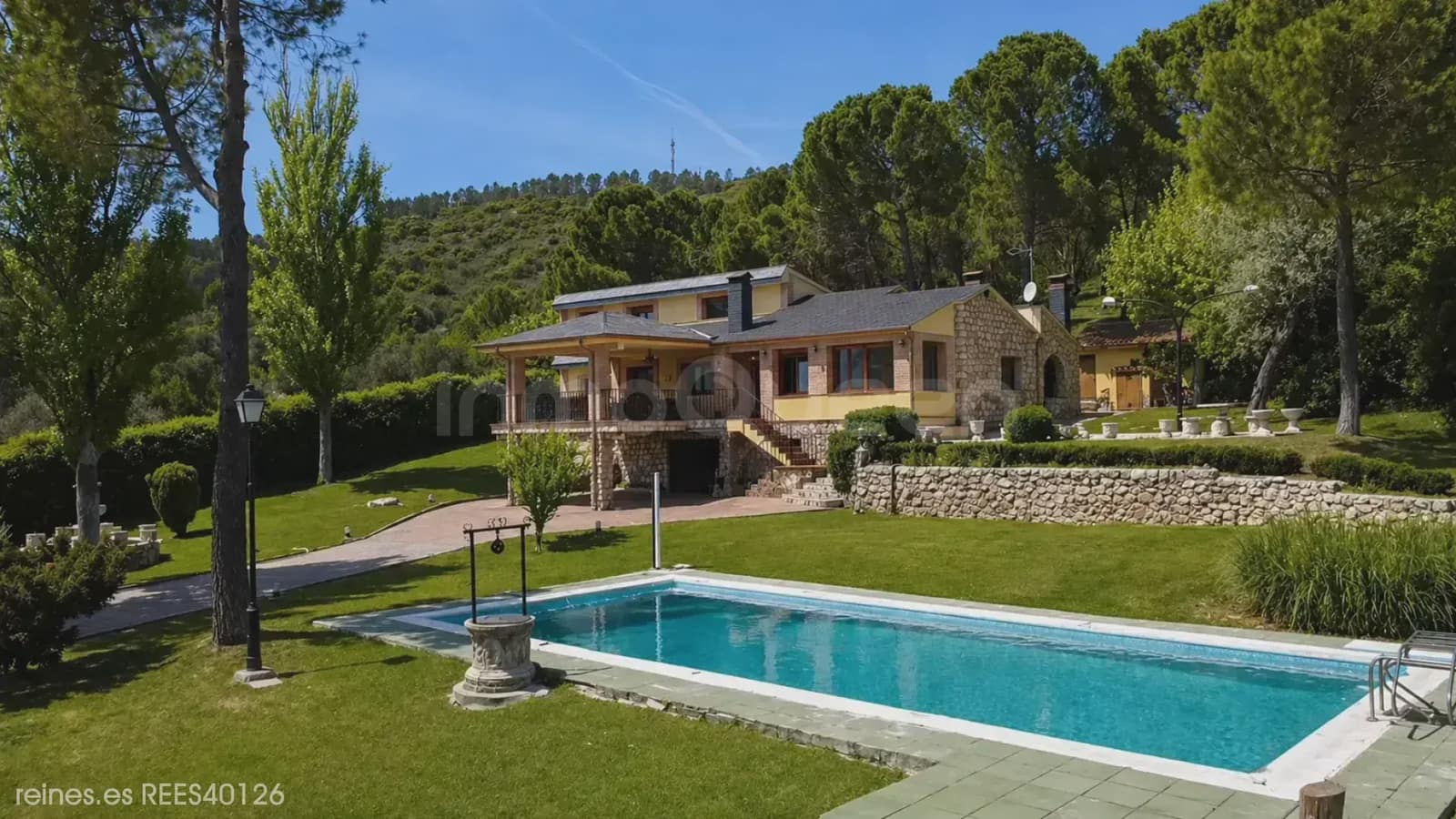6 bedroom Apartment for sale in Orusco de Tajuna with garage - € 550,000 (Ref: 9748413)