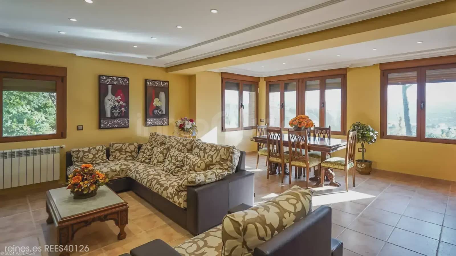 6 bedroom Apartment for sale in Orusco de Tajuna with garage - € 550,000 (Ref: 9748413)