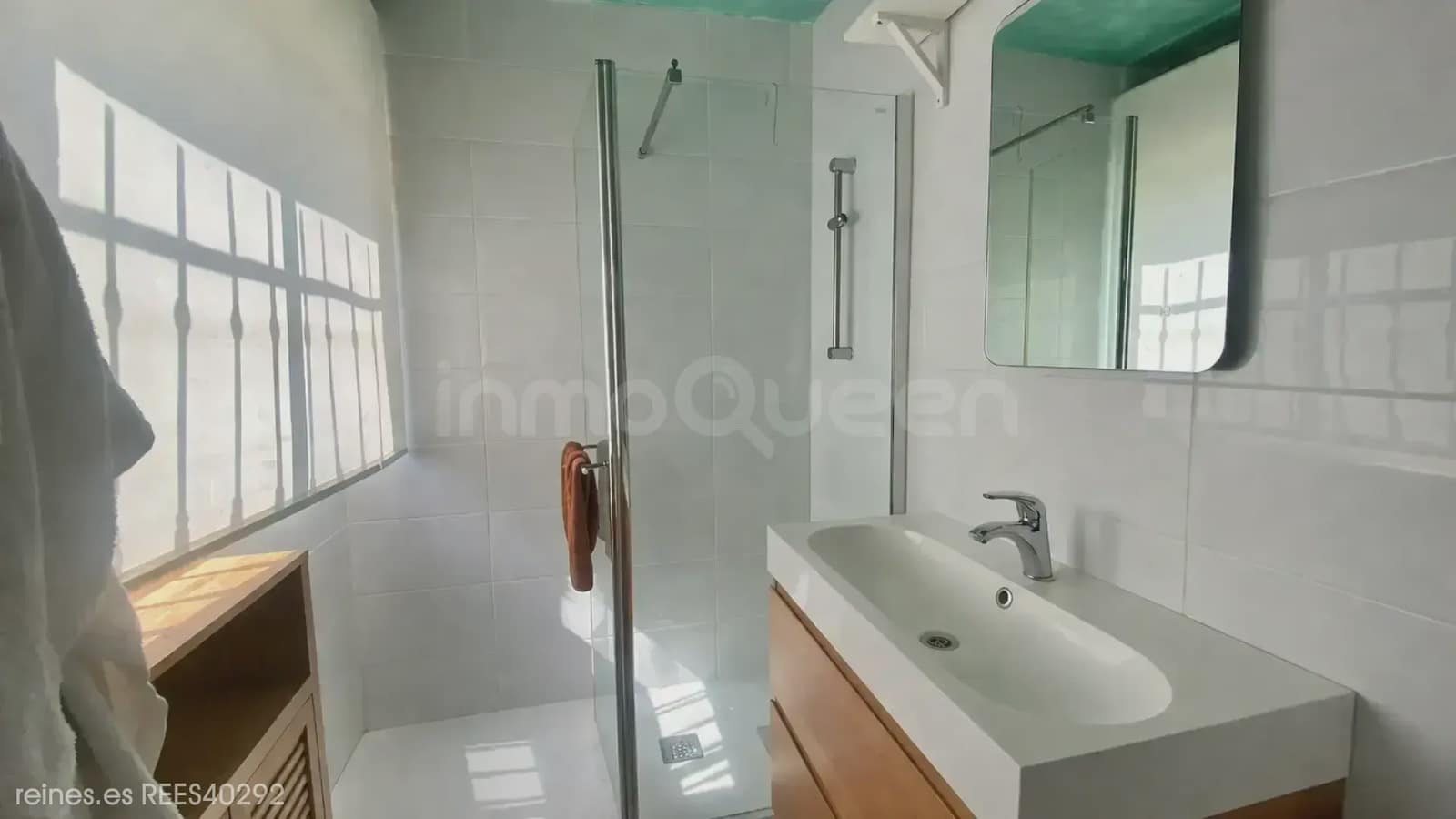 Pareado de 4 habitaciones en Alcobendas en venta - 1.090.000 € (Ref: 9748414)