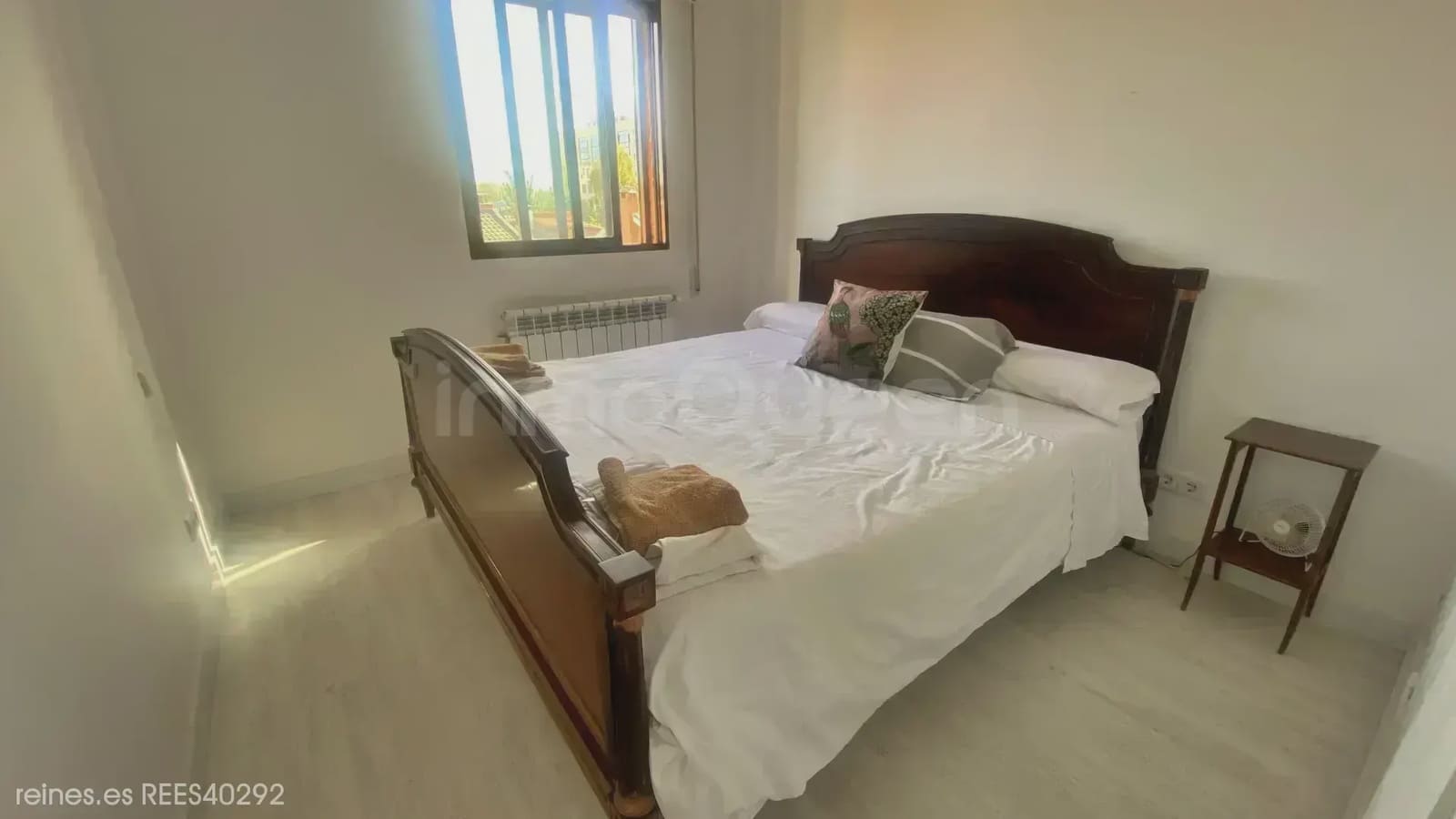 4 bedroom Semi-detached Villa for sale in Alcobendas with pool - € 975,000 (Ref: 9748414)