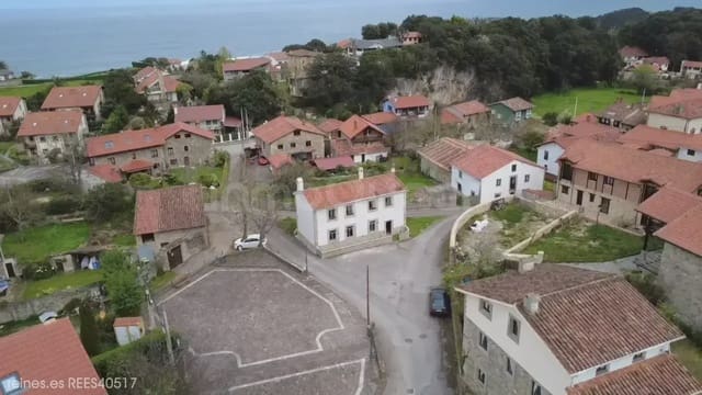 6 chambre Finca/Maison de Campagne à vendre à Val de San Vicente - 395 000 € (Ref: 9758260)