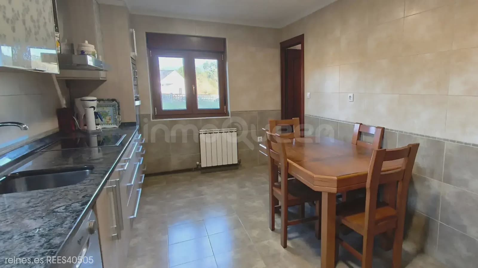 3 bedroom Semi-detached Villa for sale in Miengo - € 449,000 (Ref: 9762395)