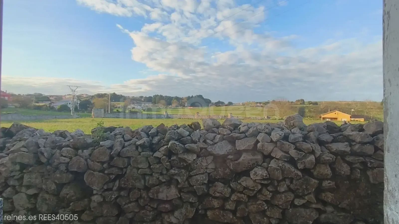 3 bedroom Semi-detached Villa for sale in Miengo - € 449,000 (Ref: 9762395)