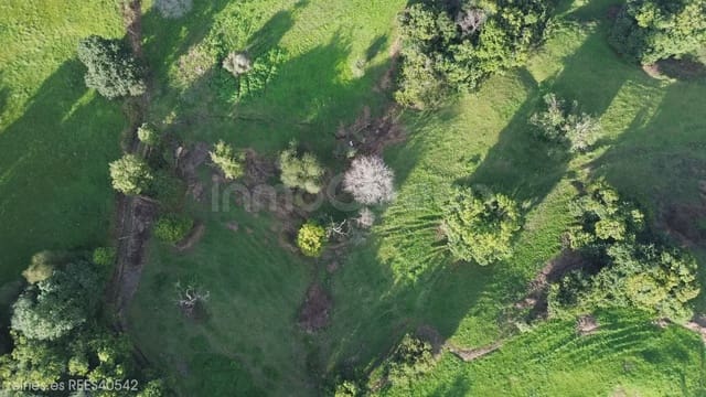 Rakentamaton maa myytävänä paikassa Torrelavega - 79 000 € (Ref: 9762396)