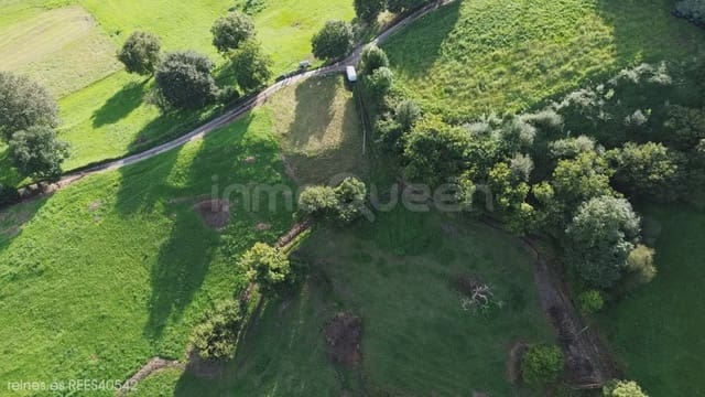 Rakentamaton maa myytävänä paikassa Torrelavega - 79 000 € (Ref: 9762396)