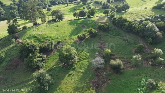 Rakentamaton maa myytävänä paikassa Torrelavega - 79 000 € (Ref: 9762396)