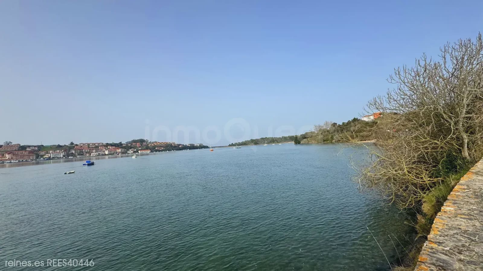 2 soveværelse Lejlighed til salg i San Vicente de la Barquera med garage - € 279.000 (Ref: 9762398)