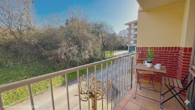 2 soveværelse Lejlighed til salg i San Vicente de la Barquera med garage - € 279.000 (Ref: 9762398)