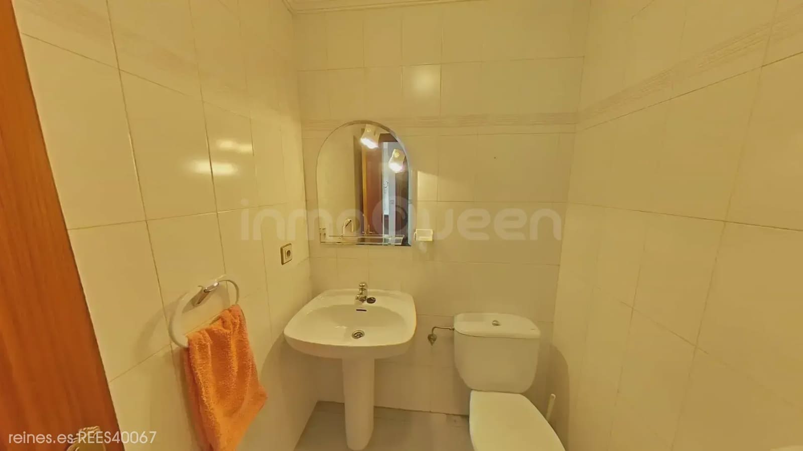 Semi-Rækkehus til salg i Rasines - € 265.000 (Ref: 9763446)