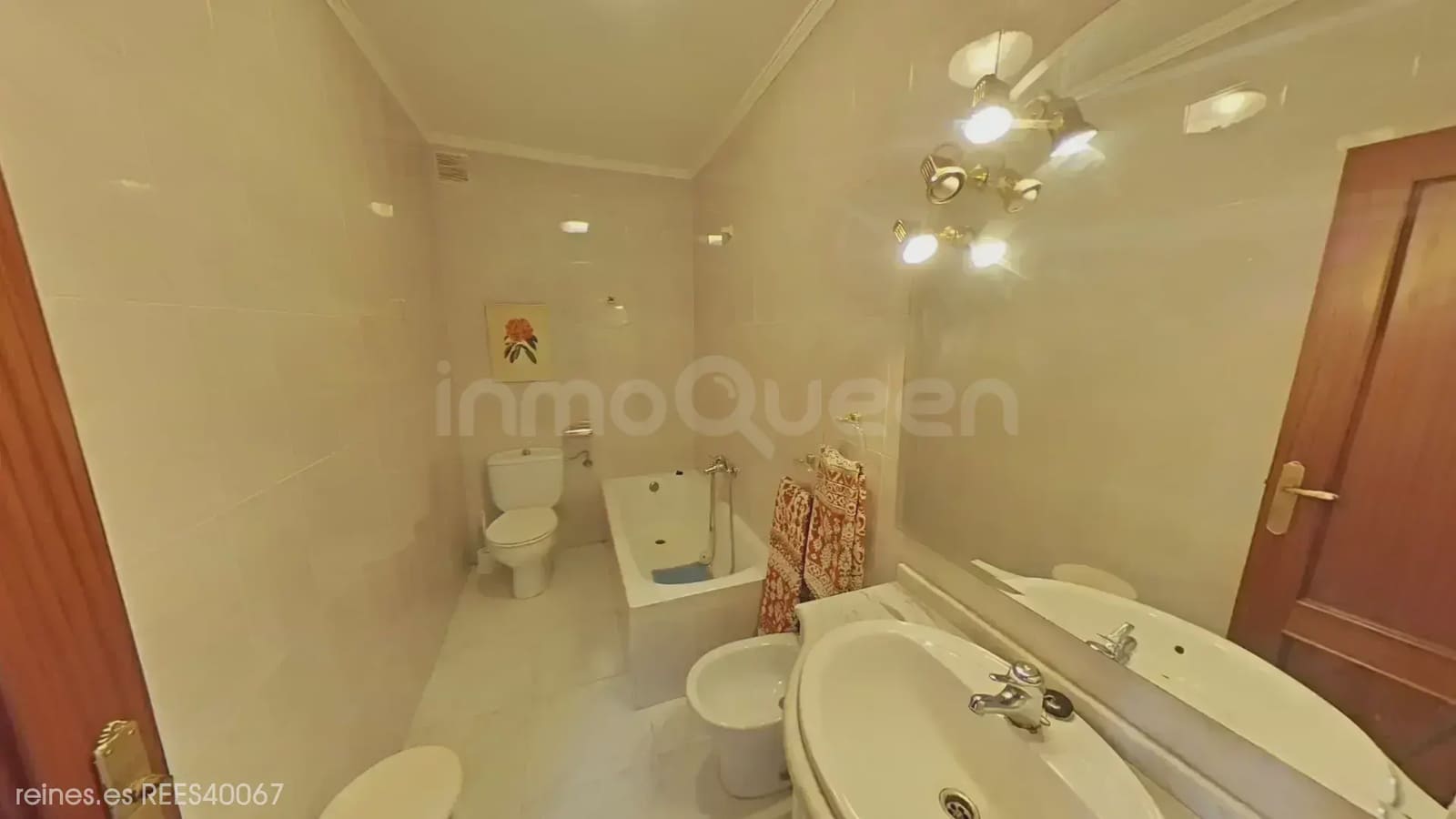 Semi-Rækkehus til salg i Rasines - € 265.000 (Ref: 9763446)