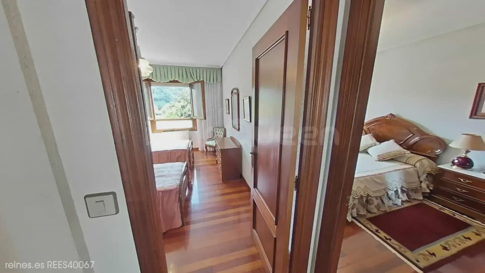 Semi-Rækkehus til salg i Rasines - € 265.000 (Ref: 9763446)