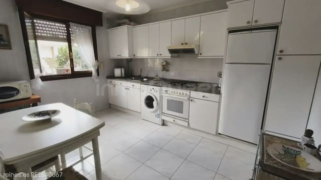 Semi-Rækkehus til salg i Rasines - € 265.000 (Ref: 9763446)