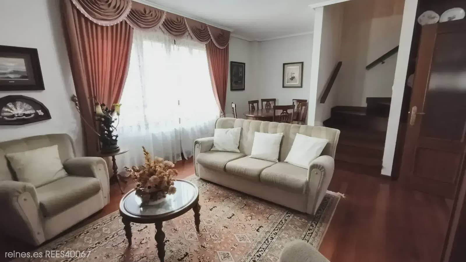 Semi-Rækkehus til salg i Rasines - € 265.000 (Ref: 9763446)